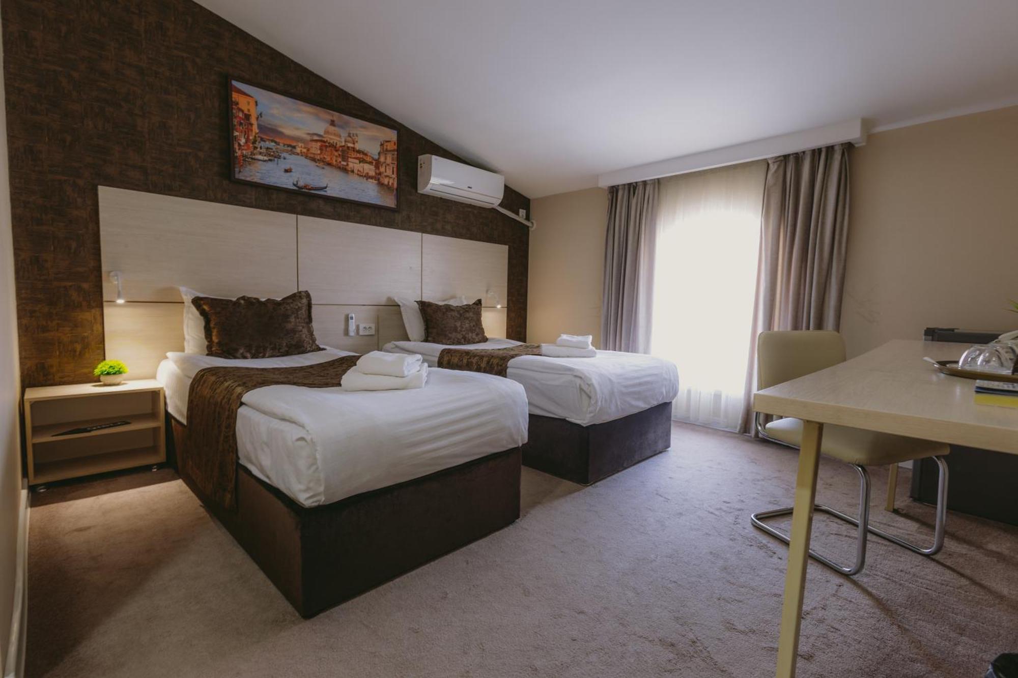 City Hotel 타슈켄트 외부 사진